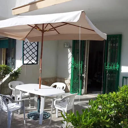 Сasa de vacaciones Mare Blu Baia